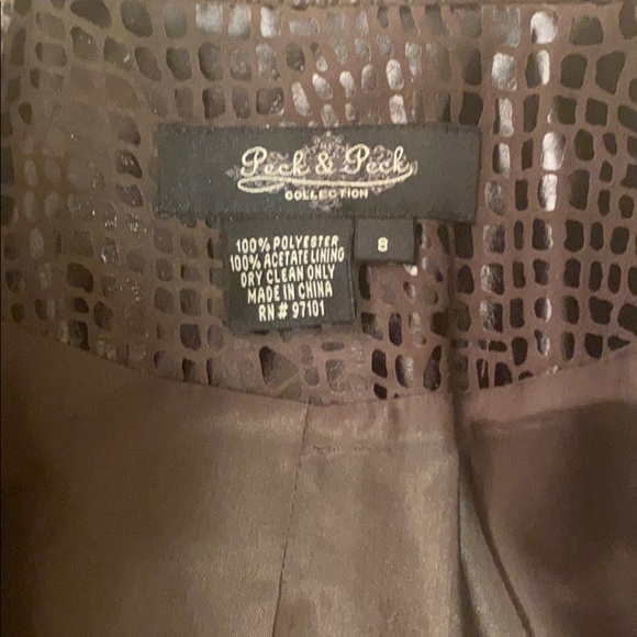 Peck & Peck Faux Leather animal print jacket. - Picture 5 of 5